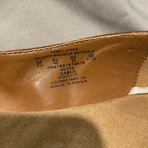 Women’s Jaclyn Smith Flats; Size 8; Brown & Gold - Picture 5 of 5